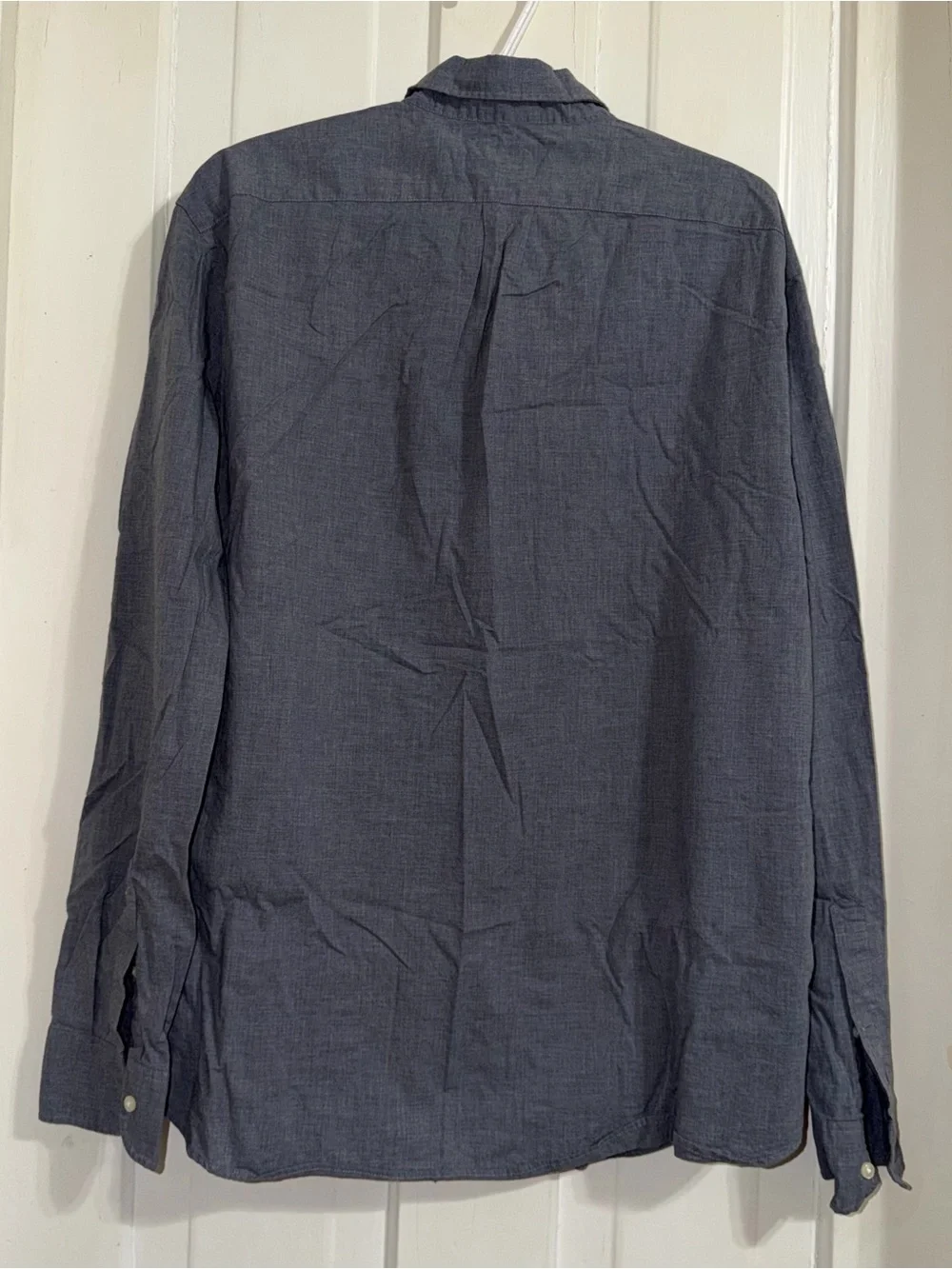 J. Crew Men's size XL Button-Down Shirt in Blue